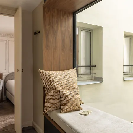 L De Lutece - Notre-dame Szálloda 4*