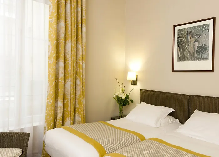 L De Lutece - Notre-dame Hotel Paryż