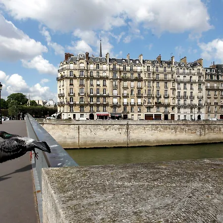 L De Lutece - Notre-dame Hotell 4*