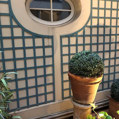 L De Lutece - Notre-dame 4*