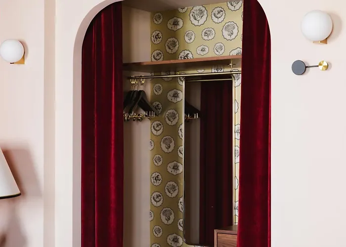 L De Lutece - Notre-dame Parigi