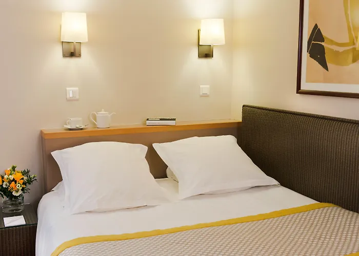 L De Lutece - Notre-dame 호텔