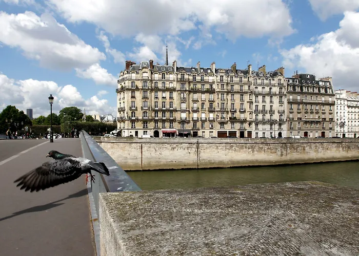 L De Lutece - Notre-dame Hotell 4*